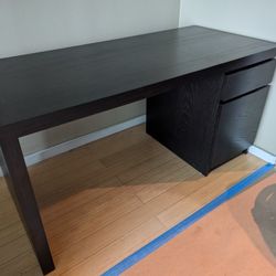 Used Ikea MALM Desk