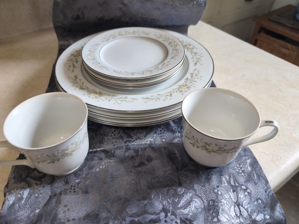 Grace Fine China "Rhapsody"