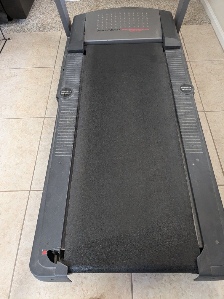 REDUCED PRICE Proform Perspective 1.0 LX TV Treadmill for Sale in Scottsdale AZ OfferUp