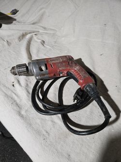 Milwaukee Corded Hevy Duty Drill