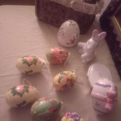 Antique Easter Salt/Pepper Eggs And Decors.