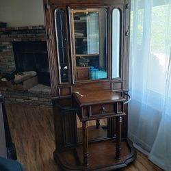Hall Tree With Mirror