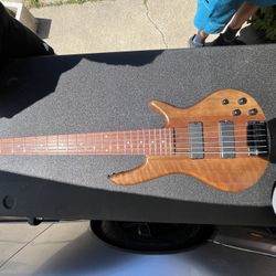 6 String Bass