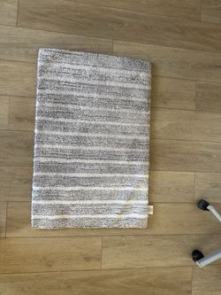 Bathroom mat