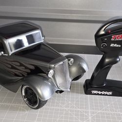 Traxxas 35 Hot Rod Truck