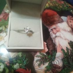 New Women's Engagement/Wedding Ring Round Cz, 3 Kt, Plated With White Gold Sz 8  Cash