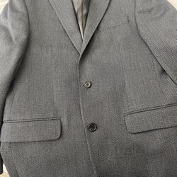 NEW, NEVER WORN, MENS MICHAEL KORS JACKET SIZE 38R, COLOR IS A HEATHER  GREY , PAID $150. AT MACY’S , BUY TODAY $40.