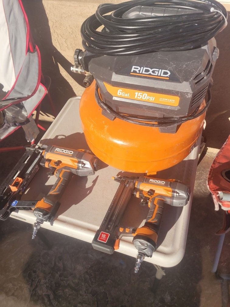 Ridgid 6 Gallon Air Compressor And 2 Nailers Kit!!!