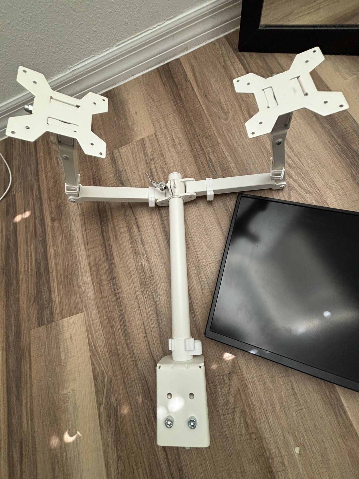Monitor Duel Mount