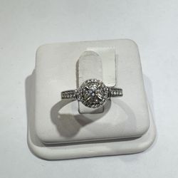 14 Karat Women Ring