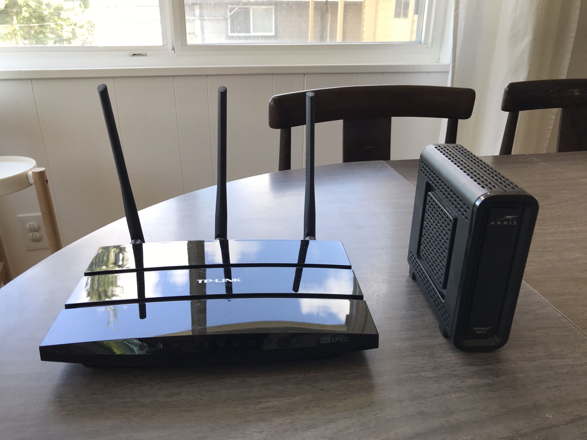 TP-link WiFi router and ARRIS cable modems
