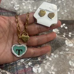 💌Amazing Necklace And Earrings Great Gift For Valentines 💌 