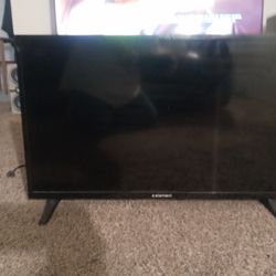 32' Element Flat Screen Tv
