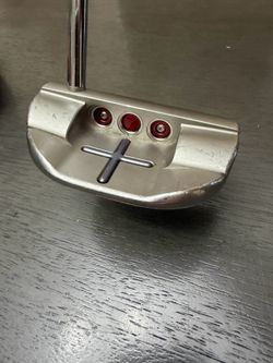Scotty Cameron Newport golf putter