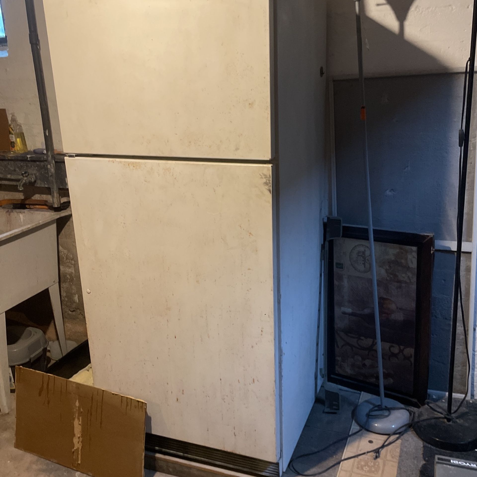 Free Fridge