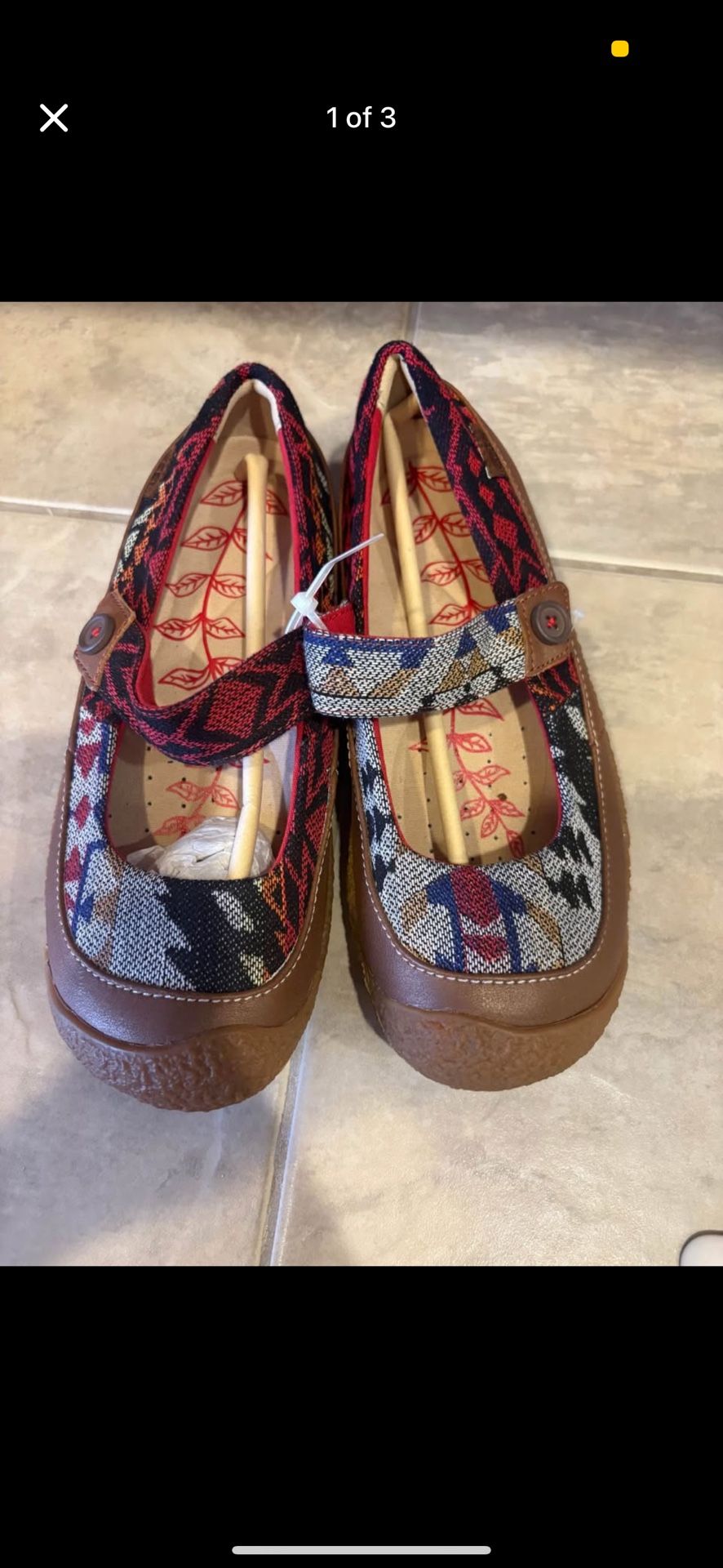 Brand New Keen Flats