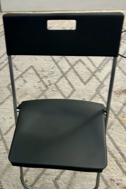 Chair 4qty With One Table Free