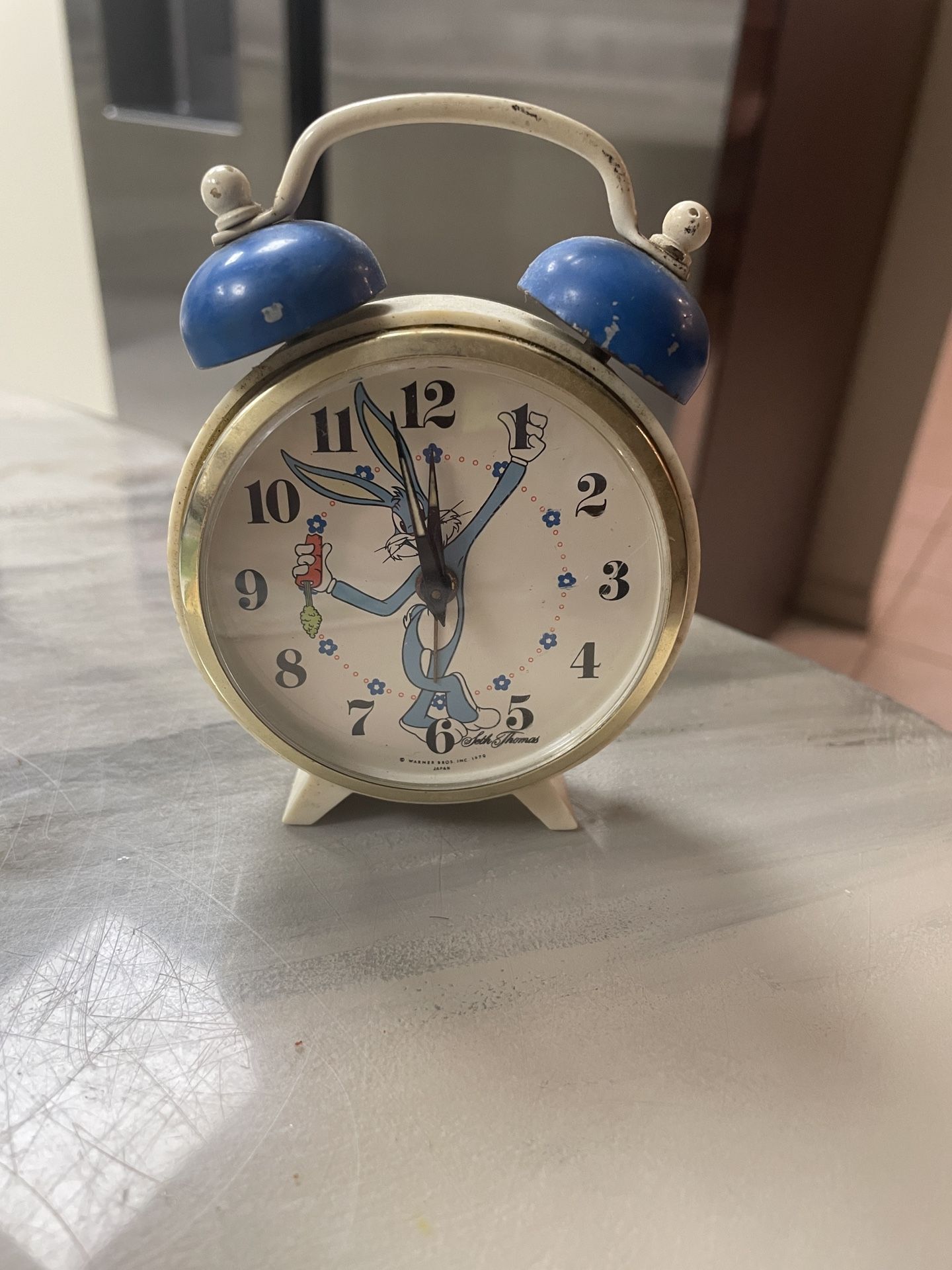 1970 Vintage Bugs Bunny Clock