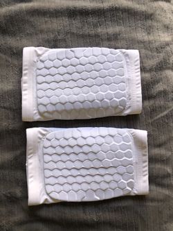 Basketball knee/shin pads
