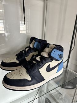Air Jordan 1 Retro Obsidian