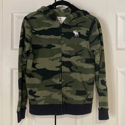 Abercrombie &amp; Fitch Kids Camo Zip Up Sweater
