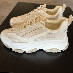 Steve Madden Women’s Possession Size 8 Off-white
