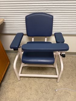Clinton Industries padded phlebotomy/blood-draw chair