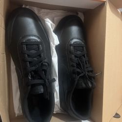 Men’s Nike Court Shot Size 10.5 ( READ DESCRIPTION)