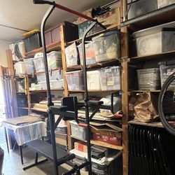 Pull-Up Power Station With Bench Attached/Included