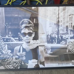 Extra Large Solid Black And White Breakfast At Tiffany’s Framed Photo 32” X 25” 
