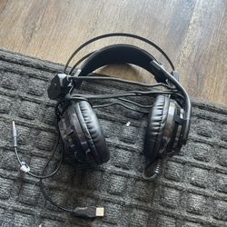 HP headphones