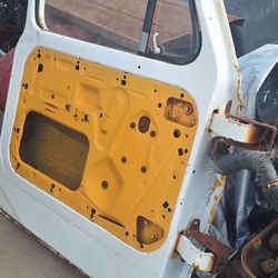 Left Door 68 To 72 Ford Pickup.some Rust Complete With All glass Parts.  See Pics Apache Junction Arizona 