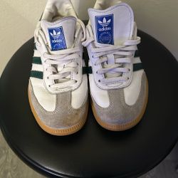 Samba- Adidas