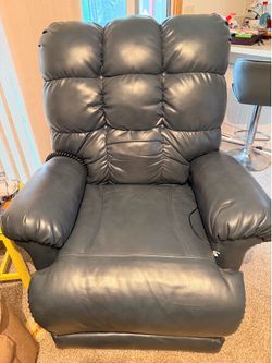 Lift chair with massage and heat!