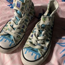 Converse High Top Sneakers 