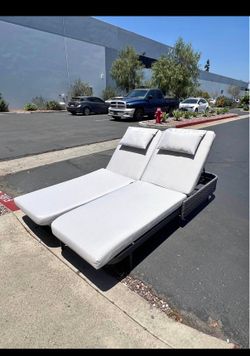 New Outdoor Patio Double Daybed  Adjustable Aluminum Frame