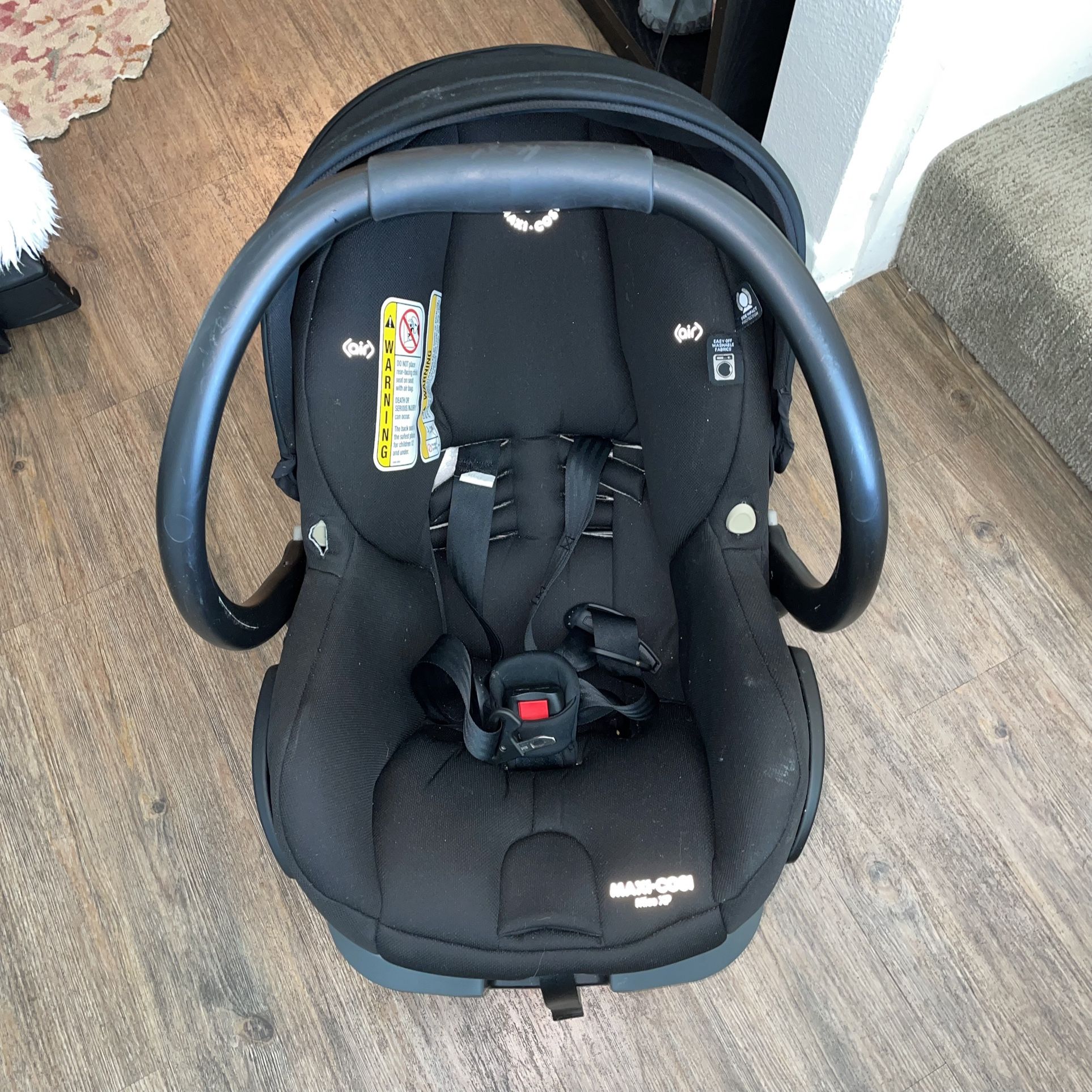 maxi-cosi micro xp infant carseat black