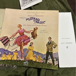 Julie Andrews signed Inner Insert only no Lp 