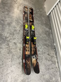 Like New Armada JJ 175cm Skis With Bindings. 