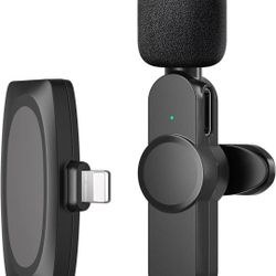 Wireless Microphone for iPhone iPad,2.4GHz Plug-Play Professional Wireless Lavalier Lapel Microphone for Video Recording, Interviews, Vlogs, Auto Sync