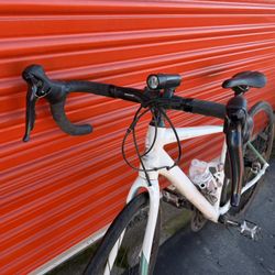 Canondale Female road Bike 