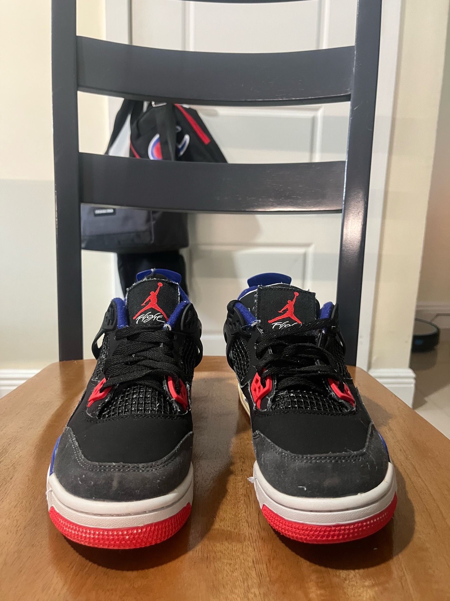 Nike shoes size 7 boys