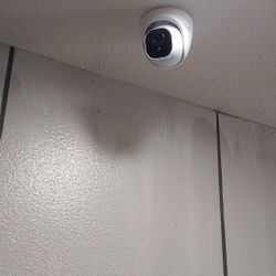 Security Cameras ⭐⭐⭐⭐⭐