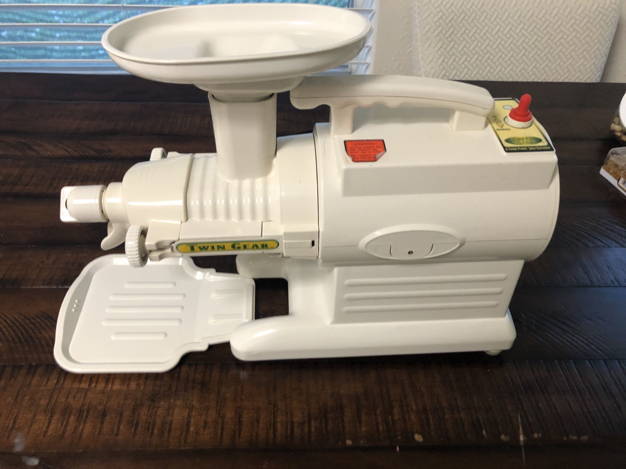 Tribest Green Star Gold Cold Press Juicer