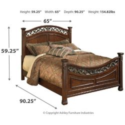 Leahlyn - Warm Brown - 5 Pc. - Dresser, Mirror, Queen Panel Bed