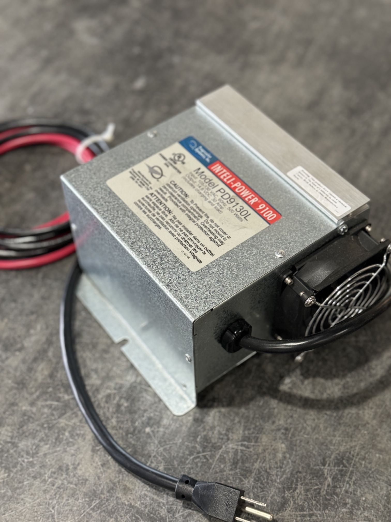 BRAND NEW - Progressive International PD9130L 12V Lithium Ion Battery Converter/Charger - 30 Amp