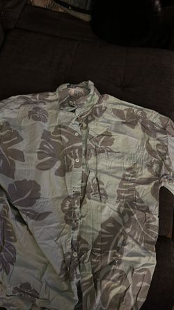 Vintage Bugle Boy Hawaiian shirt.  80’s.  Large.