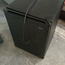 Mini Refrigerator 
