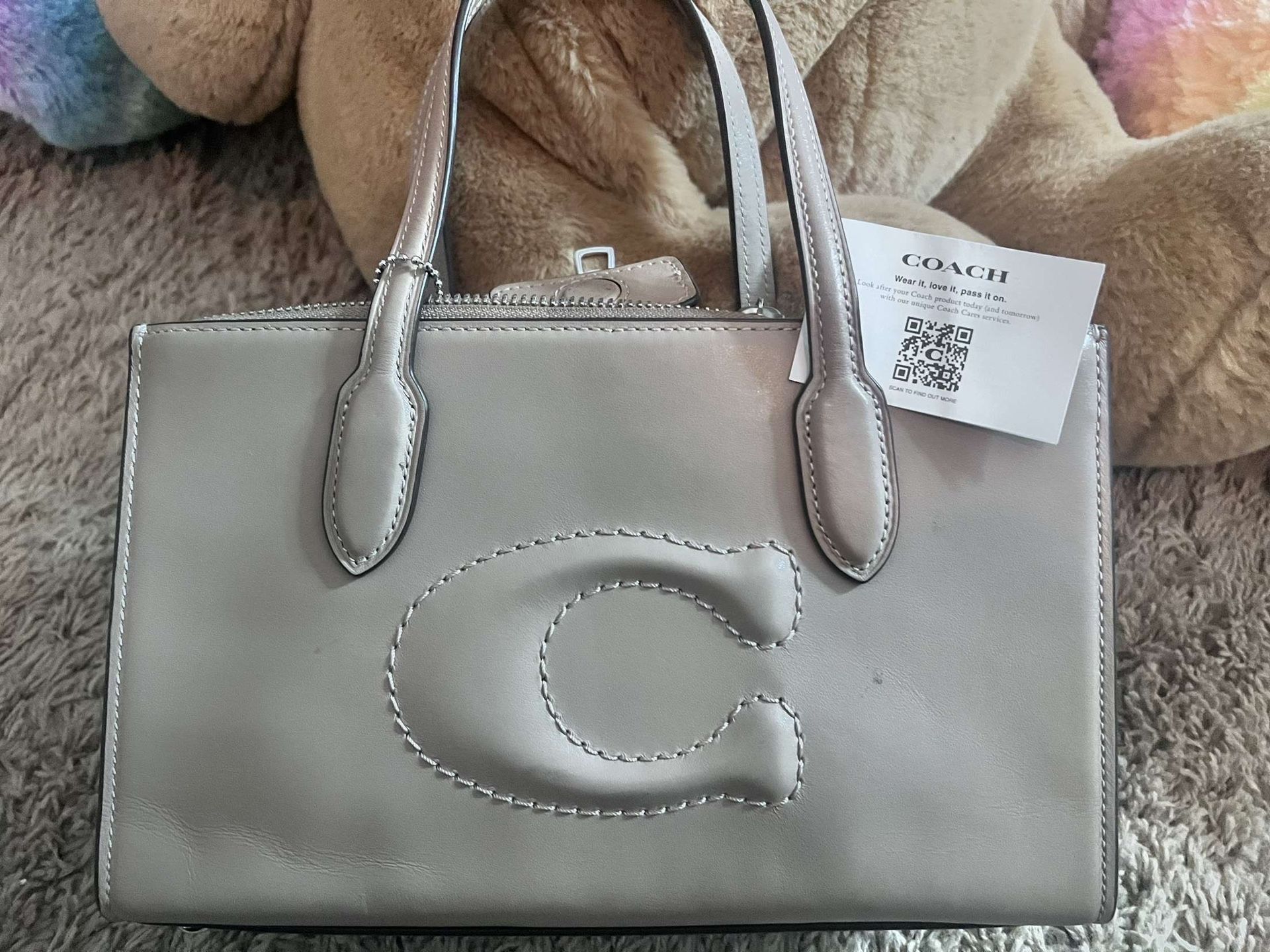 Coach   NINA SMALL TOTE  Org price 368   