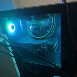 Selling My Pc Keyboard and Mouse Included W/steel Series Headset 